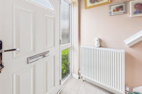 3 bedroom end of terrace house for sale, Rochdale Road, Oldham OL2