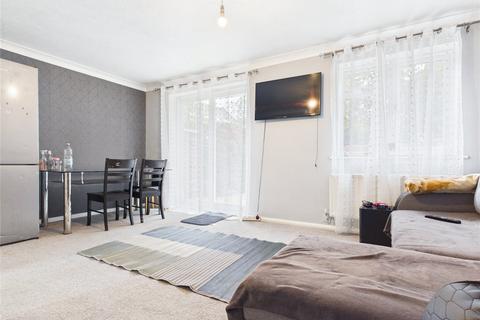2 bedroom terraced house to rent, Hay Leaze, Yate, Bristol, BS37