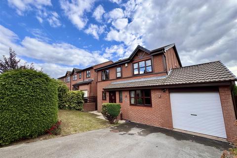 5 bedroom detached house for sale, St. Andrews Drive, Darton, Barnsley