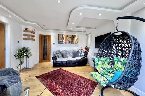 5 bedroom detached house for sale, St. Andrews Drive, Darton, Barnsley