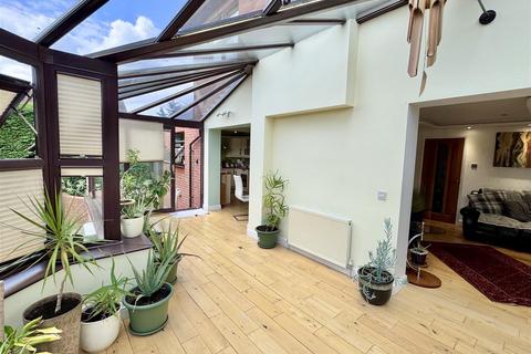 5 bedroom detached house for sale, St. Andrews Drive, Darton, Barnsley