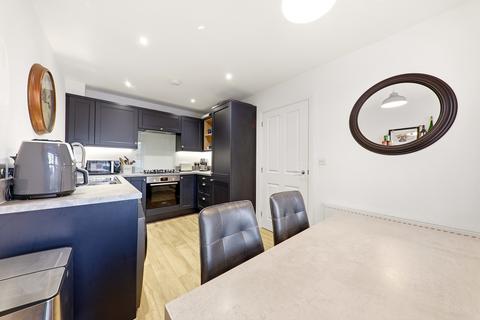 2 bedroom terraced house for sale, Bobbin Row, Leeds, LS12