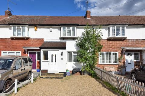 2 bedroom terraced house to rent, Boleyn Drive, West Molesey