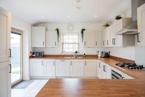 3 bedroom detached house for sale, Bailey Close, Kibworth Harcourt, LE8