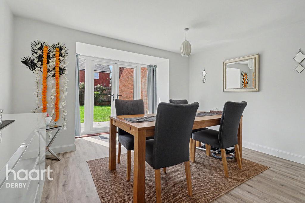 House in South Derbyshire, Highfields, Findern - View 2