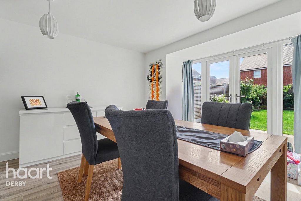 House in South Derbyshire, Highfields, Findern - More