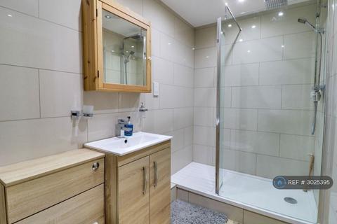 1 bedroom in a flat share to rent, Petersfield, Cambridge, CB1