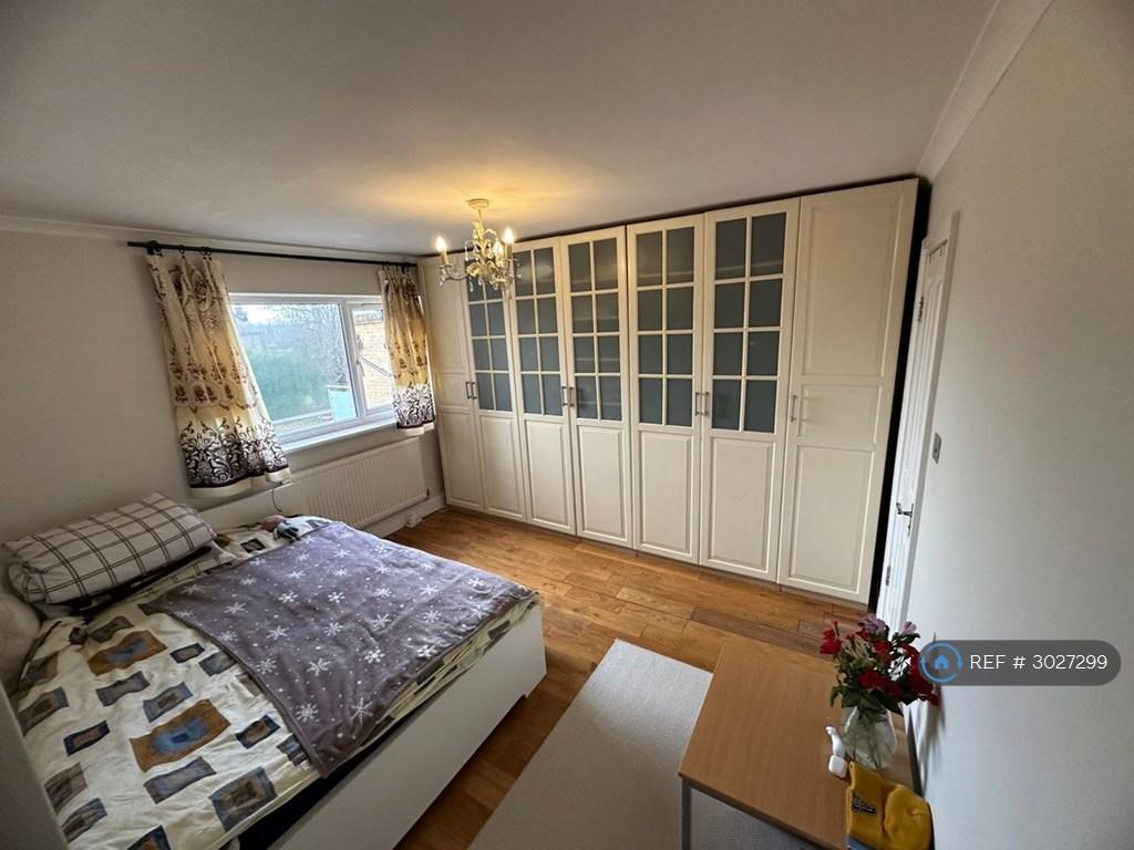 Apartment in London - View 2