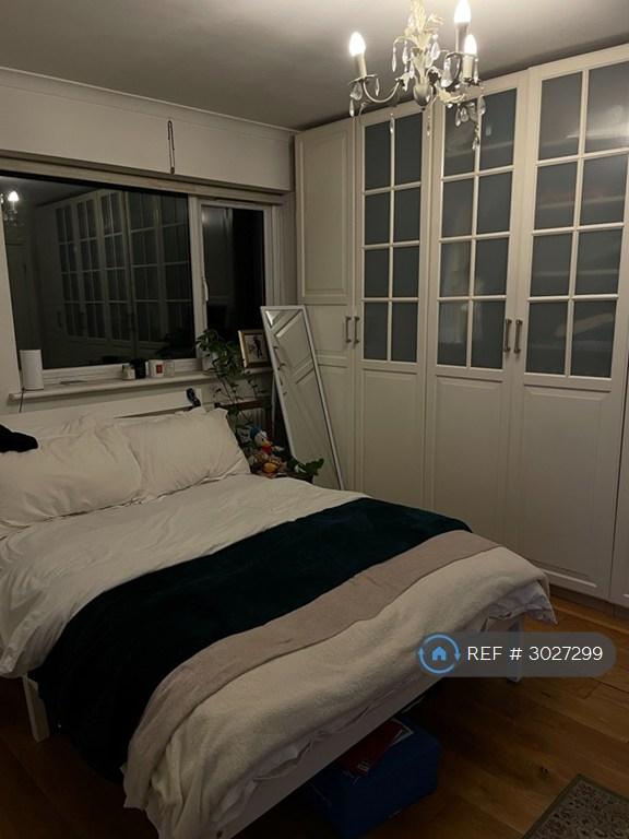 Apartment in London - View 3