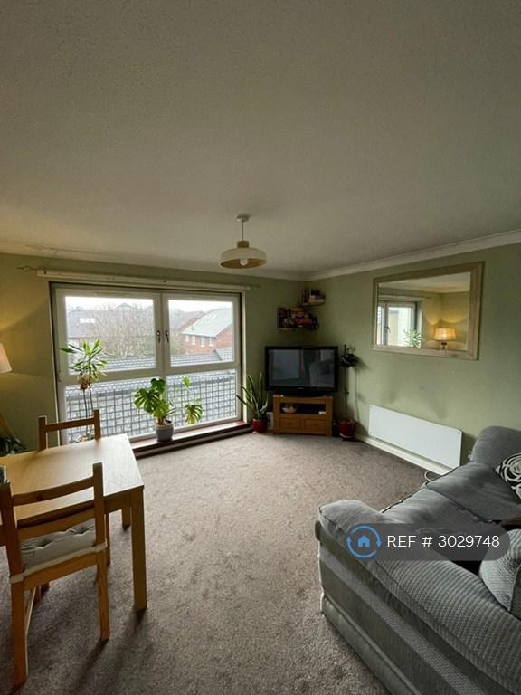 Apartment in Edinburgh - View 3