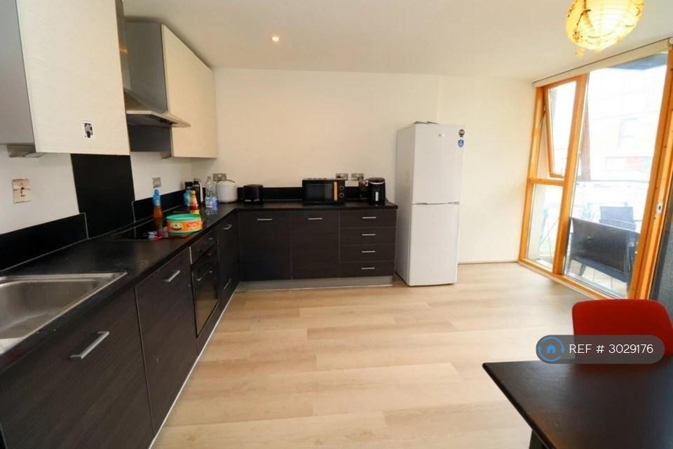 Apartment in London - View 2