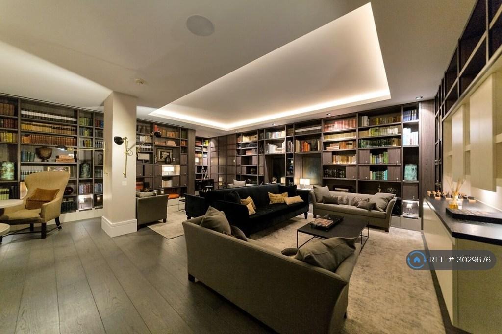 Apartment in London - More