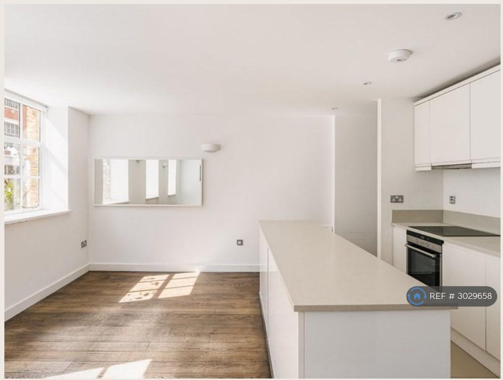 Apartment in London, Pentonville, Clerkenwell - View 2