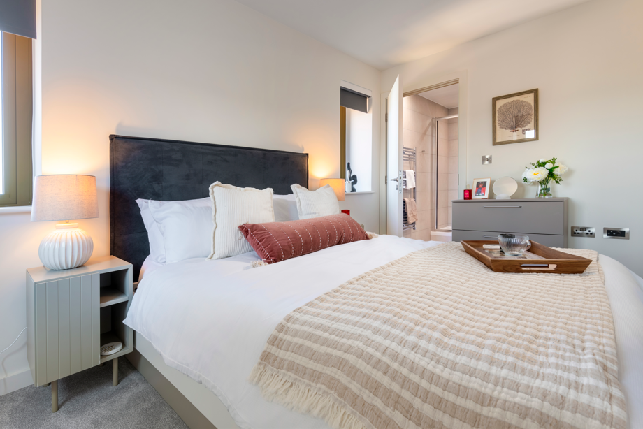Apartment in Reading, Berkshire - View 3