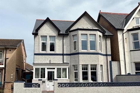4 bedroom detached house for sale, Great Ormes Road, Llandudno