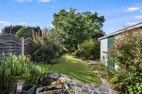 3 bedroom semi-detached house for sale, Moulsham Drive, Old Moulsham, Chelmsford