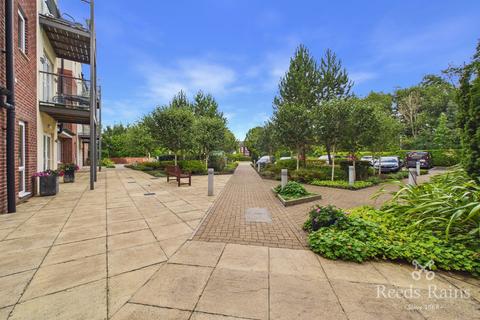 2 bedroom apartment for sale, Nelstrop Road, Greater Manchester SK4