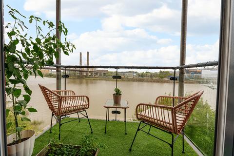 2 bedroom flat for sale, Rodney Road, Westonia House, NP19
