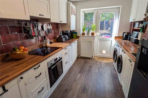 3 bedroom terraced house for sale, Linden Road, Woodley, Reading
