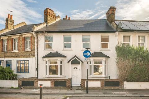 4 bedroom house to rent, Leahurst Road, London SE13