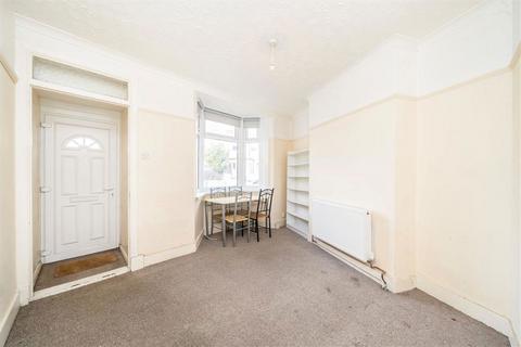 4 bedroom house to rent, Leahurst Road, London SE13