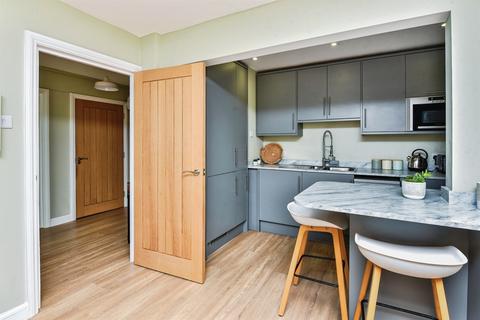 2 bedroom retirement property for sale, St. Ann Place, Salisbury