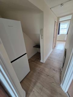 undefined, Hibernia Gardens, HOUNSLOW, TW3