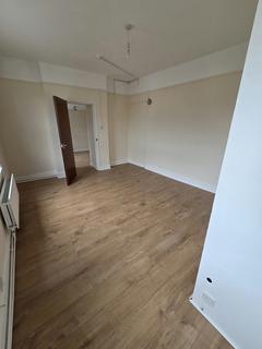 undefined, Hibernia Gardens, HOUNSLOW, TW3