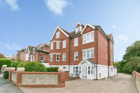 2 bed flat/apartment for rent in Grange Road, Eastbourne, East Sussex, BN21