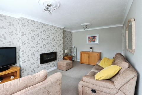 2 bedroom bungalow for sale, Hawthorn Avenue, Waterthorpe, Sheffield, S20