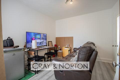 2 bedroom end of terrace house for sale, Hampton Road, Croydon, CR0