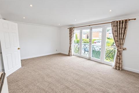 2 bedroom apartment to rent, Hawkesbury Mews, Darlington