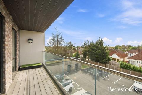 2 bedroom apartment for sale, Moreton Bay Apartments, Gidea Park, RM2