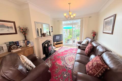 3 bedroom semi-detached house for sale, Club Lane, Halifax HX2