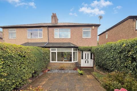 3 bedroom semi-detached house for sale, Club Lane, Halifax HX2