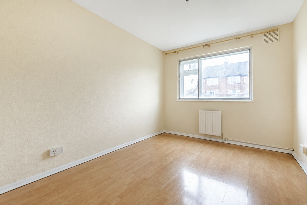 Apartment in Blackheath - More