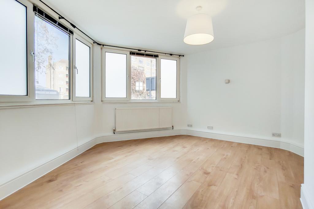 Apartment in Isleworth - View 3
