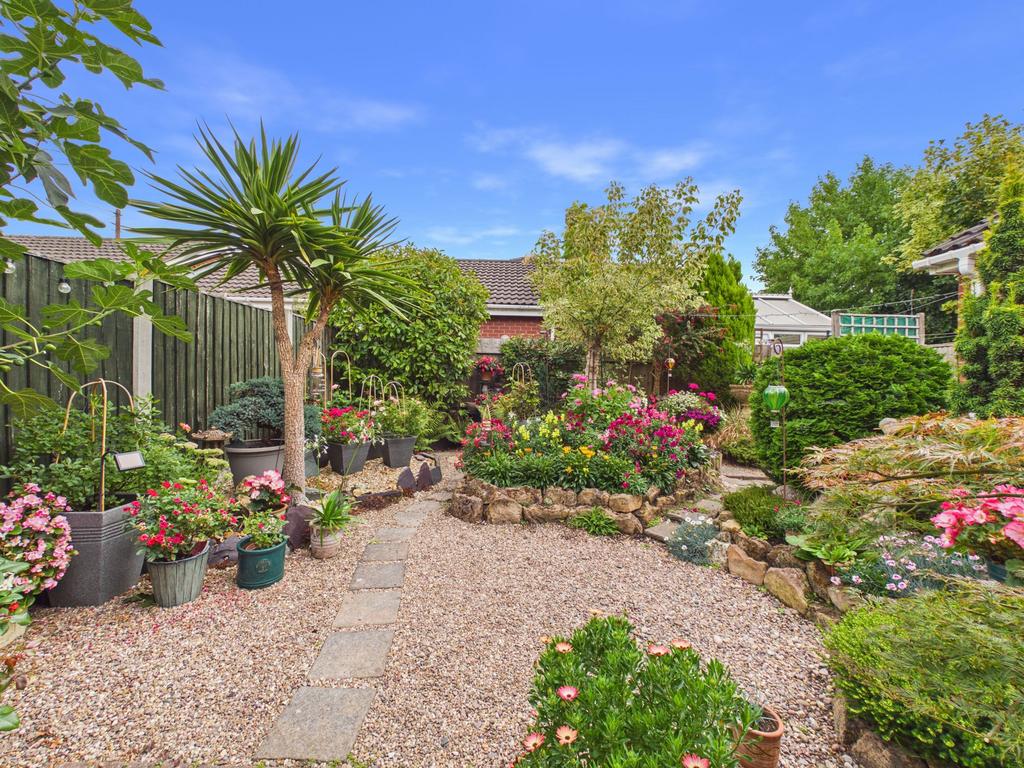 House in Nottingham - View 4