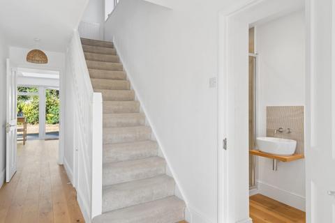 3 bedroom semi-detached house for sale, Farm Close, Little Chalfont, Buckinghamshire, HP6 6RH