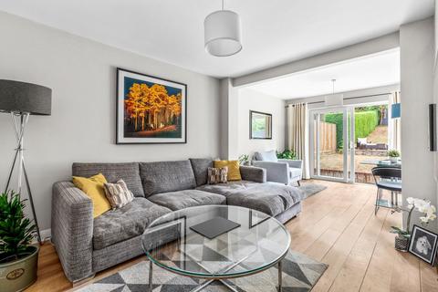 4 bedroom semi-detached house for sale, Station Road, Amersham, Buckinghamshire, HP7 0BG