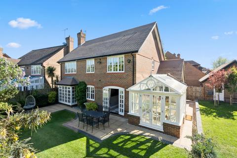 5 bedroom detached house for sale, Saxon Close, Amersham, Buckinghamshire, HP6 5QA