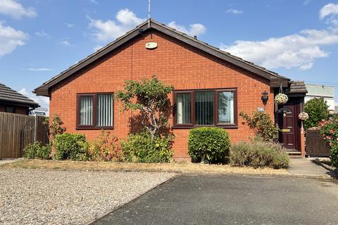 2 bedroom detached bungalow for sale, Grandstand Road, Hereford, HR4