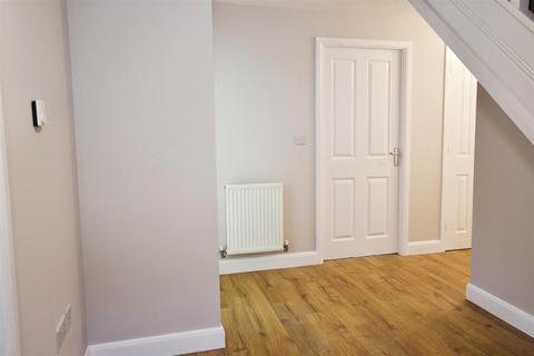 4 bedroom house to rent, Paynes Field, Barnack