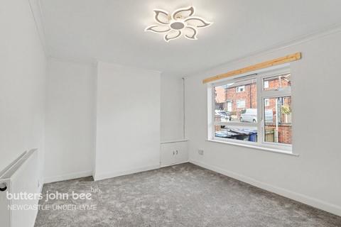 2 bedroom semi-detached house to rent, Viggars Place, NEWCASTLE