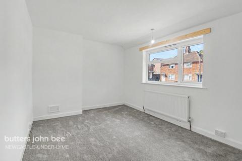 2 bedroom semi-detached house to rent, Viggars Place, NEWCASTLE