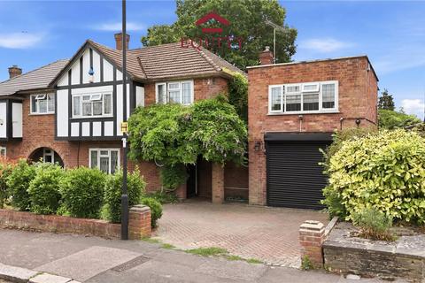 Bycullah Road, Enfield, EN2