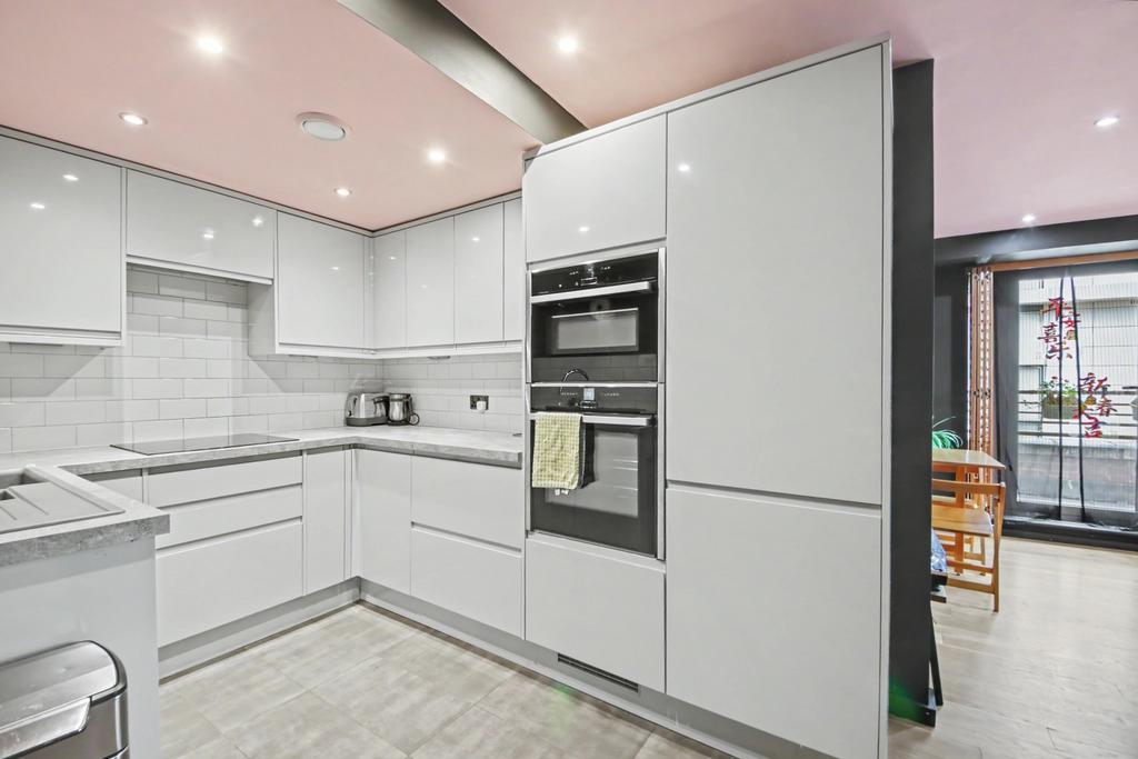 Apartment in Manchester, Castlefield, City Centre - View 3