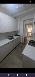 1 bedroom in a house share to rent, Norbreck Gardens, London NW10