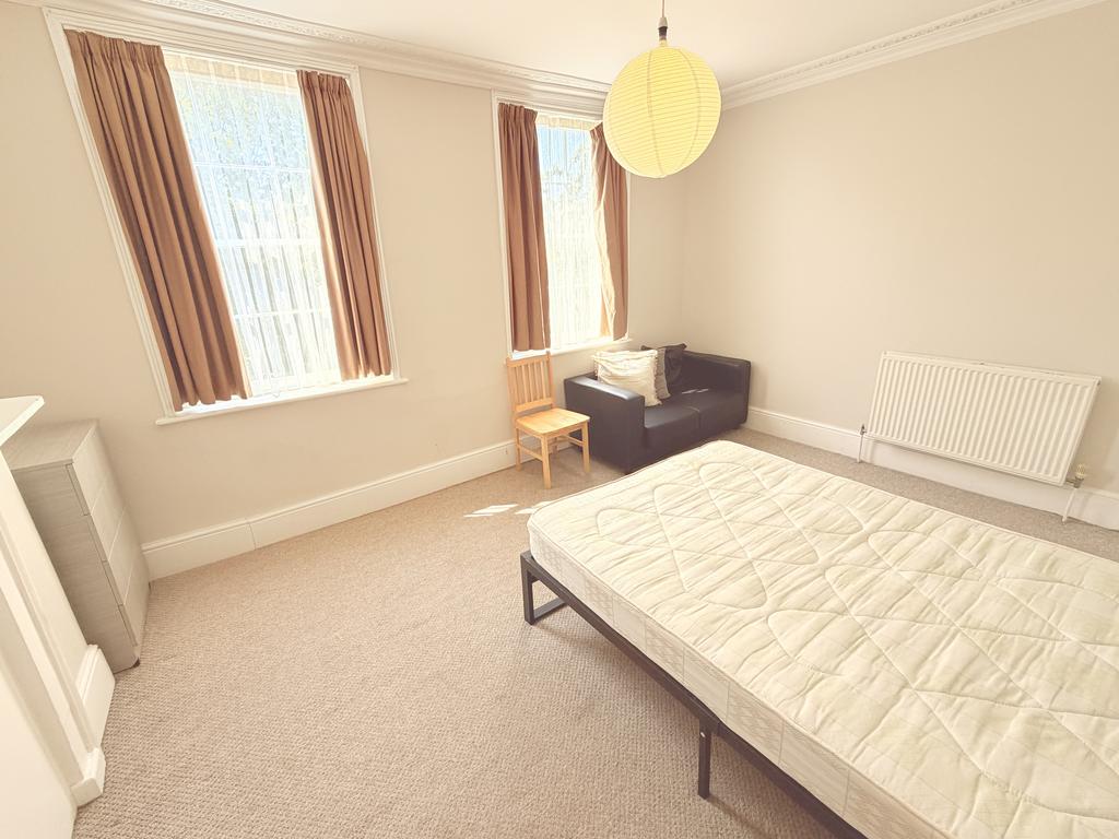 Apartment in Angel - View 3