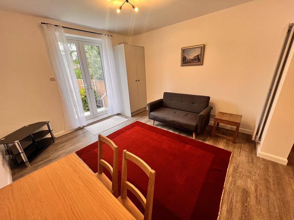 Apartment in London - View 4